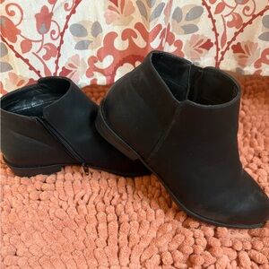 Dominique Black Ankle Boots
